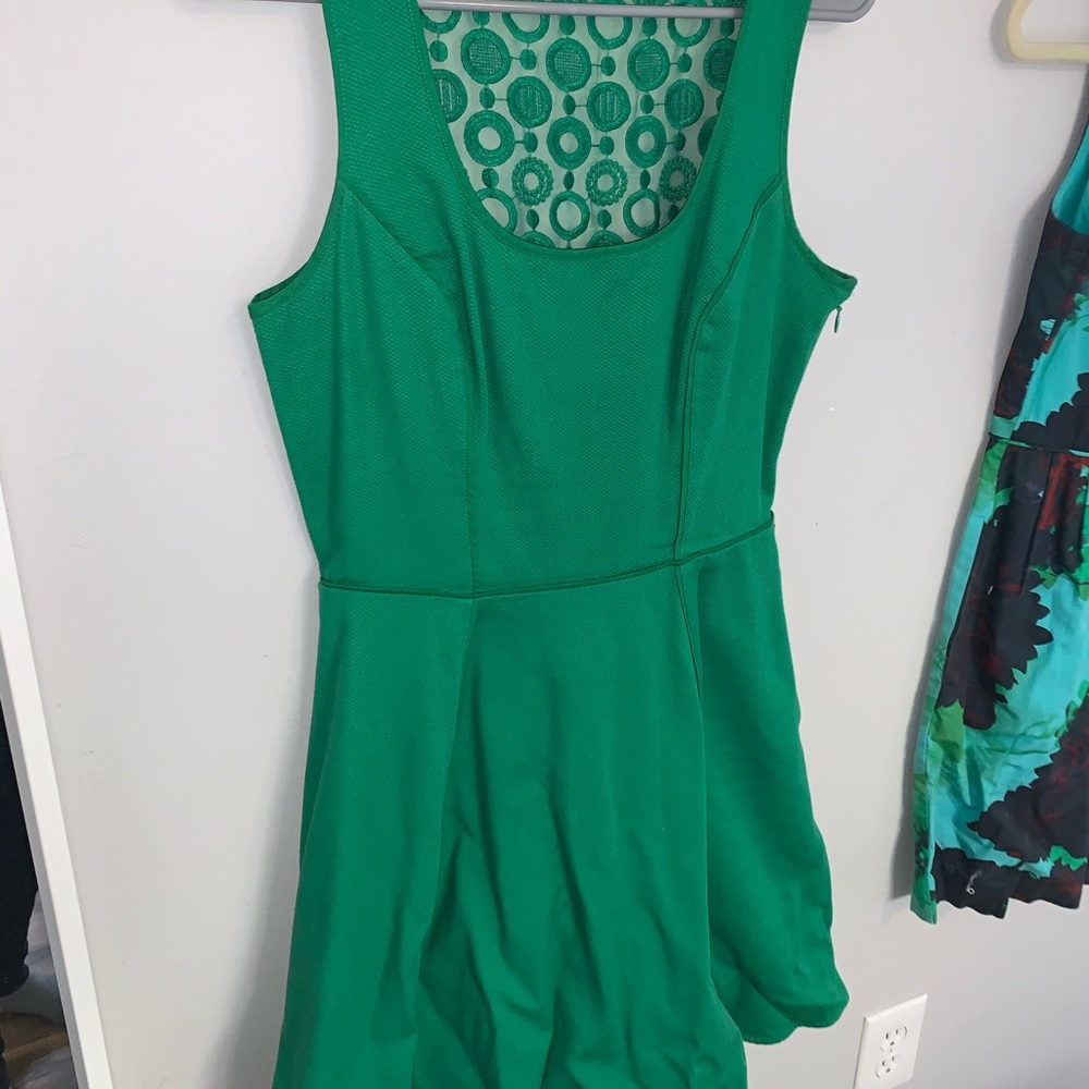 Emerald Green dress. No stains. No issues.